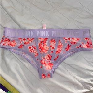 NWT vs pink cheeksters